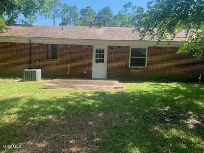 16016 Cherry Dr, Biloxi, MS 39532 photo 11