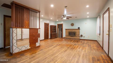 20609 Basch Rd, Long Beach, MS 39560 photo 3