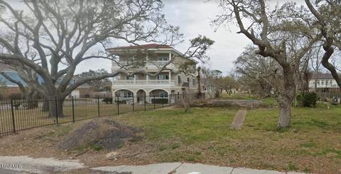 1102 E Beach Blvd, Long Beach, MS 39560 photo 4