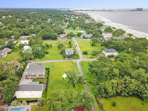 174 Ocean Wave Ave, Long Beach, MS 39560 photo 5