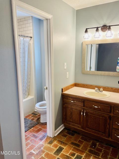 3025 Jerry Davis Rd, Moss Point, MS 39562 photo 22