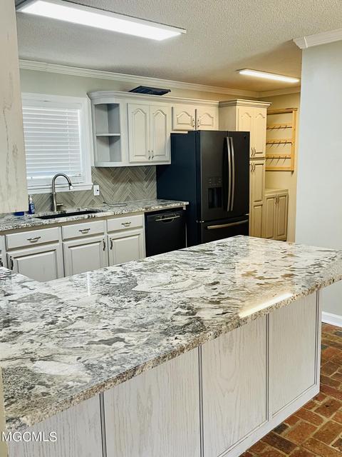 3025 Jerry Davis Rd, Moss Point, MS 39562 photo 11