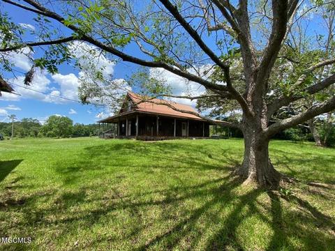 25163 Mchenry Rd, Saucier, MS 39574 photo 2