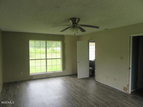 6221 Hans Rd, Moss Point, MS 39562 photo 17