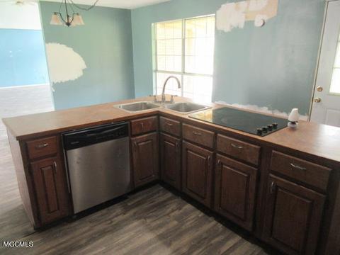 6221 Hans Rd, Moss Point, MS 39562 photo 7