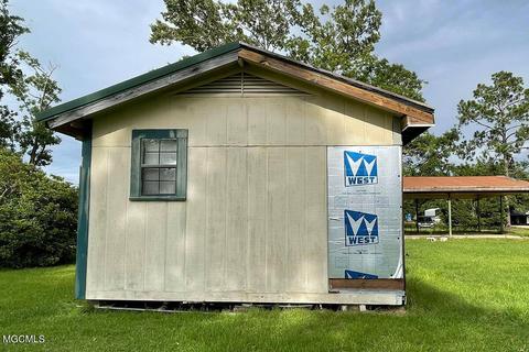 147 Fig Farm Rd # A, Lucedale, MS 39452 photo 4