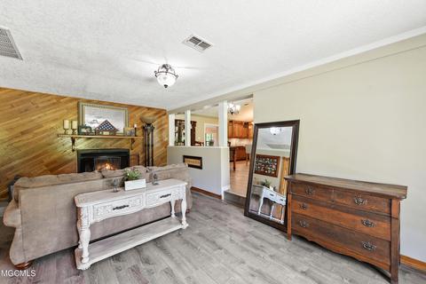19294 Pinecrest Rd, Saucier, MS 39574 photo 7