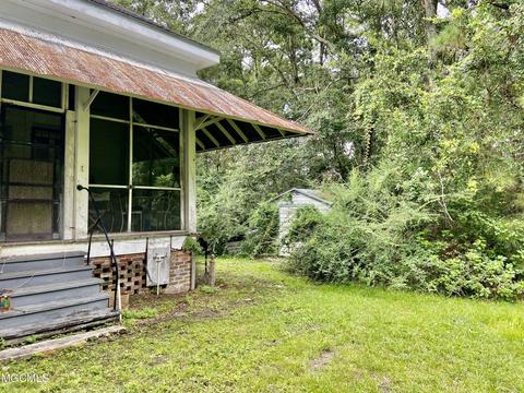 3301 Dantzler St, Moss Point, MS 39563 photo 33