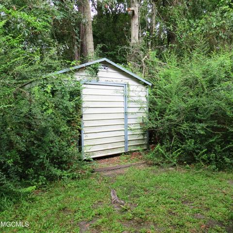 3301 Dantzler St, Moss Point, MS 39563 photo 34