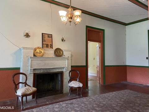 3301 Dantzler St, Moss Point, MS 39563 photo 7