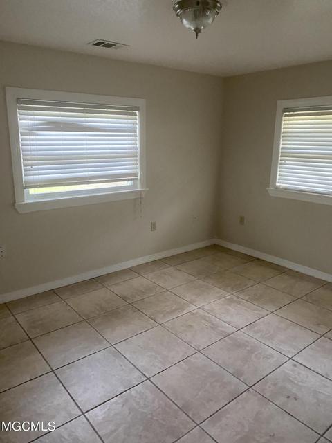 4212 Walter St, Moss Point, MS 39563 photo 3