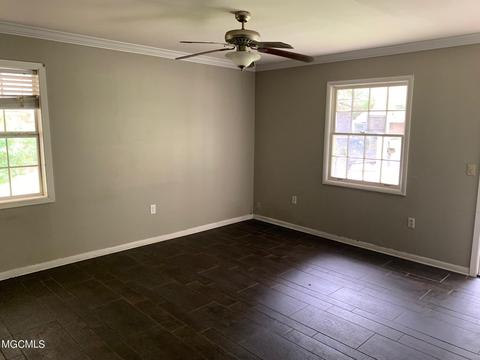 209 Clower Ave, Long Beach, MS 39560 photo 5