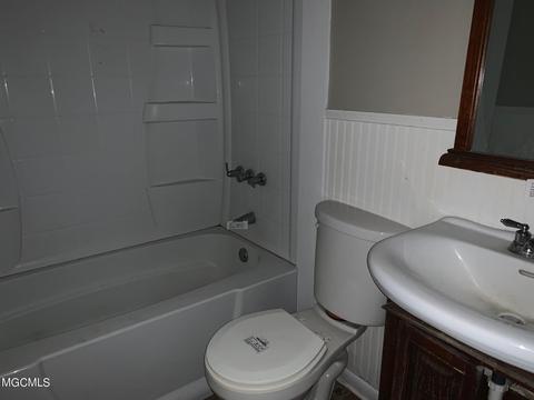 209 Clower Ave, Long Beach, MS 39560 photo 9