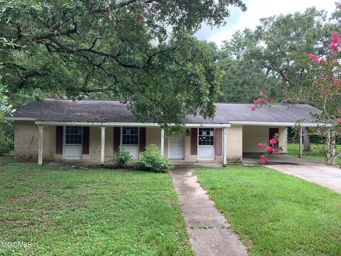 209 Clower Ave, Long Beach, MS 39560 photo 1