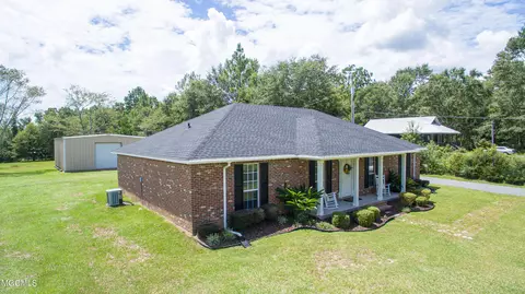 22061 Mcgee Dr, Saucier, MS 39574 photo 2