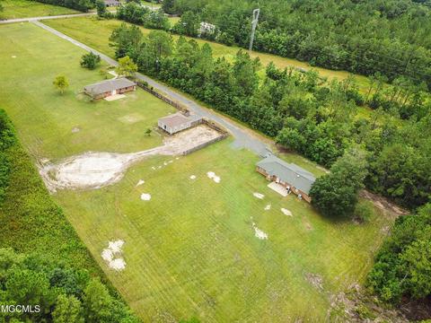 12092 Oaklawn Rd, Biloxi, MS 39532 photo 3