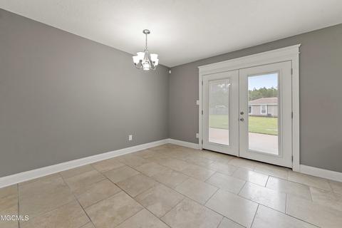 12092 Oaklawn Rd, Biloxi, MS 39532 photo 12