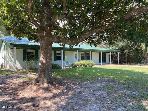 202 Alyce Pl, Long Beach, MS 39560 photo 1