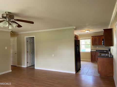 202 Alyce Pl, Long Beach, MS 39560 photo 6