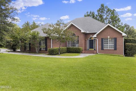 1261 Key St, Wiggins, MS 39577 photo 1