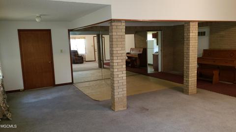 21511 Saucier Lizana Rd, Saucier, MS 39574 photo 9