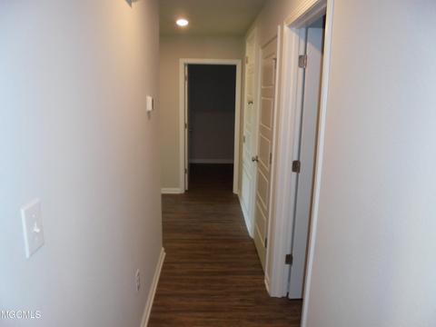 217 Hawthorne Dr, Long Beach, MS 39560 photo 4