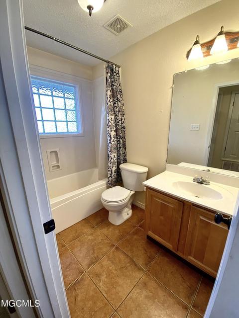 2012 Barracuda Dr, Gautier, MS 39553 photo 17