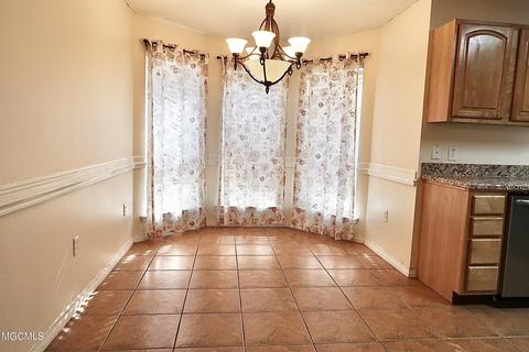 2012 Barracuda Dr, Gautier, MS 39553 photo 12