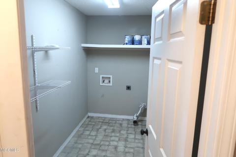 2012 Barracuda Dr, Gautier, MS 39553 photo 23