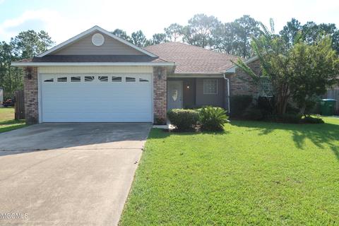 2012 Barracuda Dr, Gautier, MS 39553 photo 1