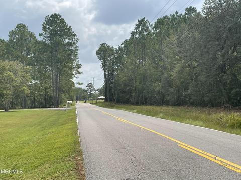 9200 Coda Rd, Moss Point, MS 39562 photo 9