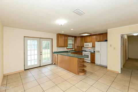 11368 Ruth Ct, Biloxi, MS 39532 photo 12