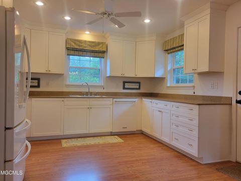 7733 Manini Way, Diamondhead, MS 39525 photo 15