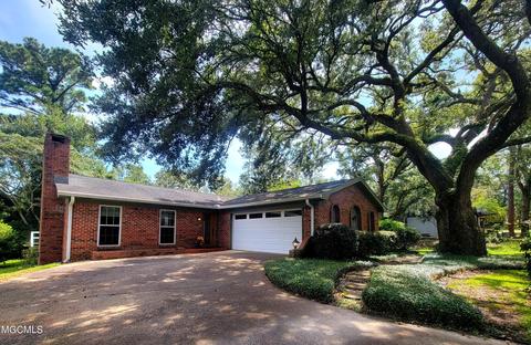 7733 Manini Way, Diamondhead, MS 39525 photo 1