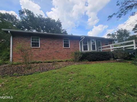 7733 Manini Way, Diamondhead, MS 39525 photo 11