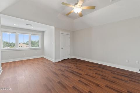 210 West Ave, Long Beach, MS 39560 photo 17