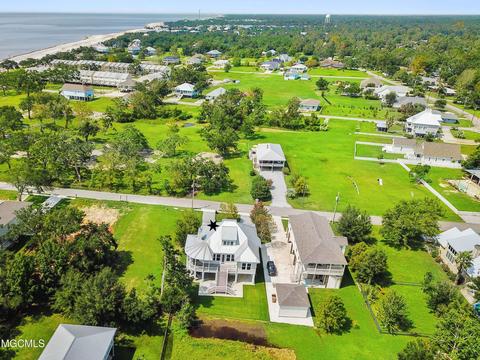 210 West Ave, Long Beach, MS 39560 photo 29