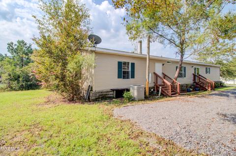 18308 Leslis Ln, Saucier, MS 39574 photo 7
