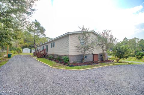 18308 Leslis Ln, Saucier, MS 39574 photo 8