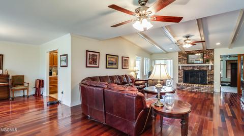 584 Mockingbird Dr, Long Beach, MS 39560 photo 6