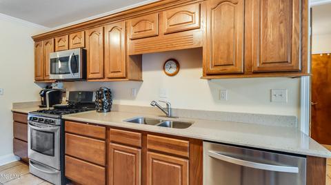 584 Mockingbird Dr, Long Beach, MS 39560 photo 9