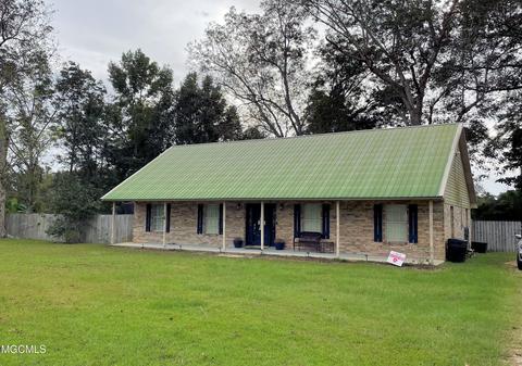 81 Herscel Mitchell Rd, Picayune, MS 39466 photo 1