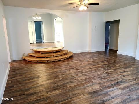 308 Inside Rd, Picayune, MS 39466 photo 2