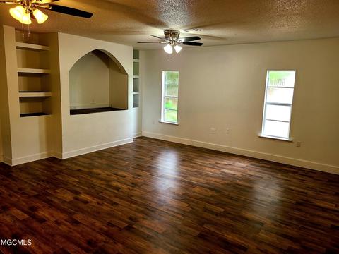 308 Inside Rd, Picayune, MS 39466 photo 5