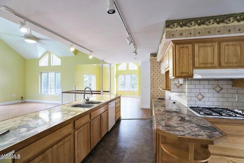 150 Maple Dr, Perkinston, MS 39573 photo 12