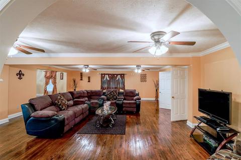 1007 Young St, Canton, MS 39046 photo 1