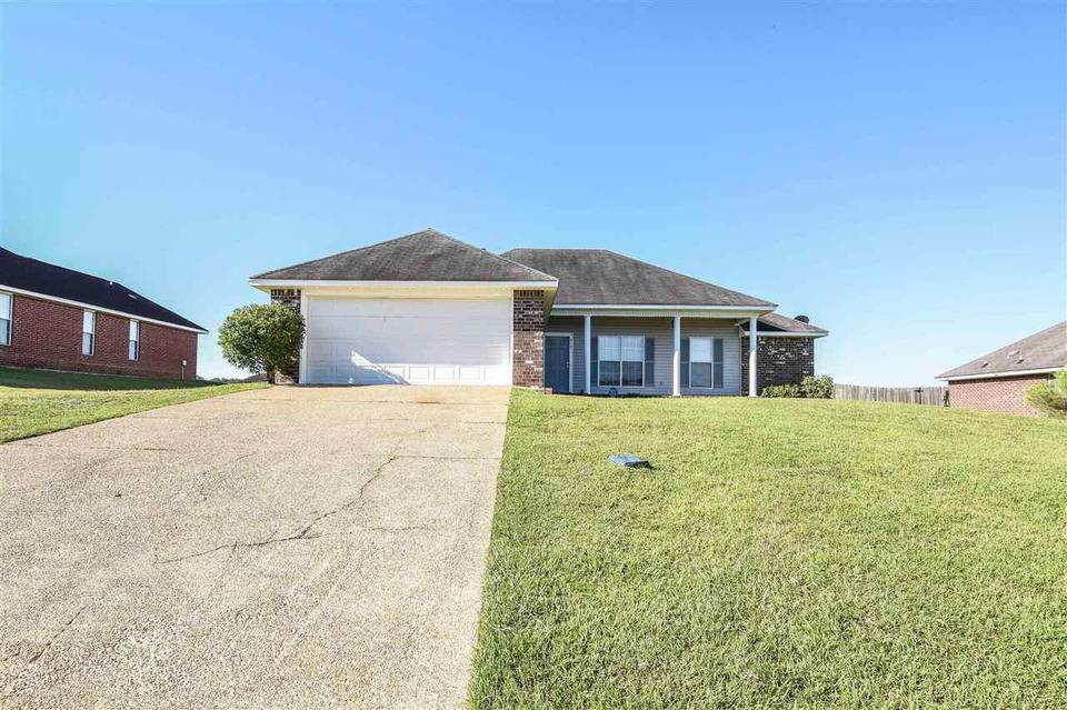 217 Brannan Ave, Byram, MS 39272 31 Photos MLS 344333 Movoto