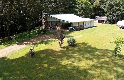 1529 Wetonga Ln, Hernando, MS 38632 photo 1