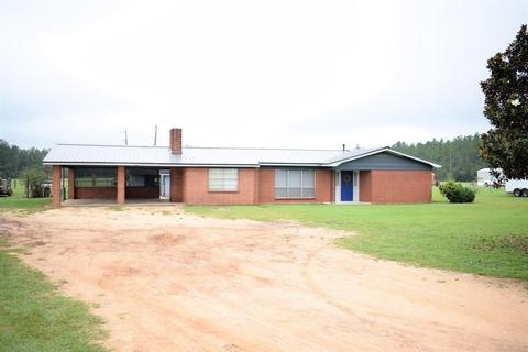249 V E Howell Rd, Lucedale, MS 39452 photo 2