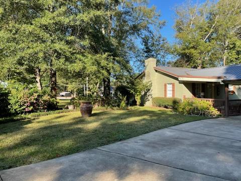 602 N Sycamore St, Como, MS 38619 photo 2